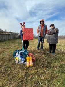 WhatsApp Image 2023 12 18 at 04.08.45 - (Video) Caravana umanitară Off-Road! Cadouri pentru sute de argeșeni!