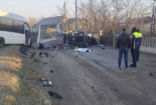 tanar-politist-mort-dolj-izbit-masina-microbuz-876076