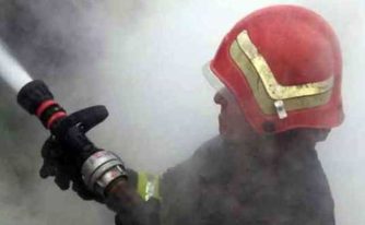 pompier incendiu