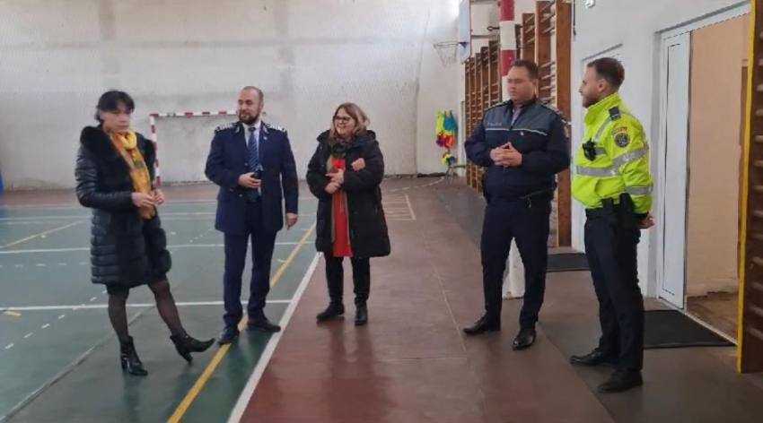 Imagine WhatsApp 2023-12-22 la 15.48.22_ca9f1593