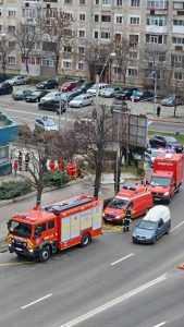 smurd - (VIDEO) Scurgeri de gaz la Total Casa! Angajatele magazinului au ajuns la spital!