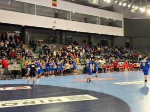 Naționala de handbal masculin s-a impus. România câștigă "Trofeul Carpați NIRO"! 1 Sursă foto: Facebook Cristian Gentea.