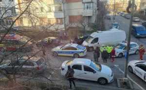 ec332eb3 a08f 4d42 82fe 8a5bcbbc1474 - Accident în Pitești! A lovit două mașini parcate