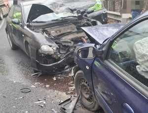 Accident între două mașini la Albota! Patru persoane au ajuns la spital 1 2129695b 082b 4545 8421 410e3ea739be - Accident între două mașini la Albota! Patru persoane au ajuns la spital