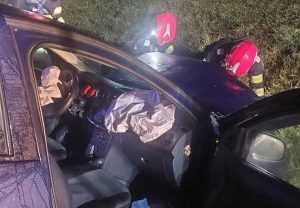 4f7ddc1d 3325 419a be94 00aa4fae5c19 1 - Accident grav la Albota! Două mașini au ajuns în șanț