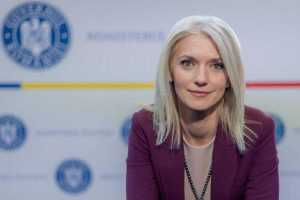Despre digitalizarea activității notariale. Ministrul Alina Gorghiu: ”Multe acte notariale vor fi încheiate digital” 1 Alina Gorghiu