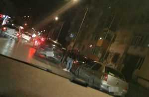 a8884f74 e322 44e4 b42c 1b52fc23bbd7 1 - Pitești: Impact între două mașini în Trivale!
