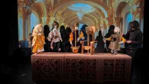 fat frumos la teatru Davila