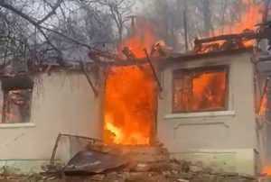 (VIDEO) Valea Iașului: Un bătrân de 85 de ani a murit carbonizat în propria casă 1 5801e587 a6b6 43a5 8905 b57700edc7f6 - (VIDEO) Valea Iașului: Un bătrân de 85 de ani a murit carbonizat în propria casă