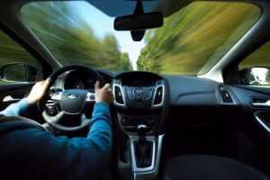 masina - Tânăr de 18 ani, prins conducând cu 135 km/h pe DN 7