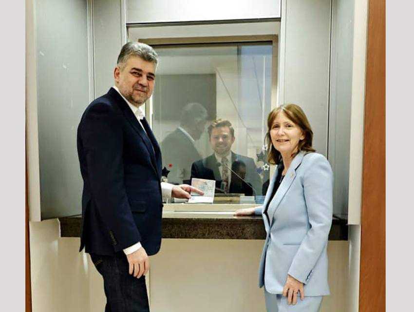ciolacu doi sua Sursă foto: Facebook Marcel Ciolacu