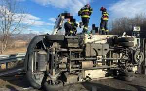 Accident grav în Stâlpeni! Mai multe victime, dintre care una încarcerată! 5 accident 1 e1706949272135 - Accident grav în Stâlpeni! Mai multe victime, dintre care una încarcerată!