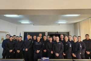 0d82b406 0fbd 4773 b427 ae3b7264ae5a - Pregătire pentru viitor: 22 de elevi în practică la Jandarmeria Argeș