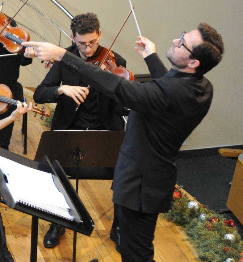 Concert în premieră la Filarmonica Pitești 2 Tiberiu Dragos Oprea - Concert în premieră la Filarmonica Pitești