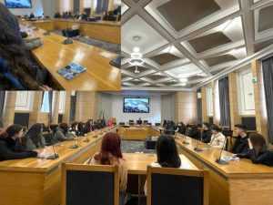 ”Școala altfel”, la Primăria Pitești! 1 Sursă foto: Facebook Primăria Municipiului Pitești.