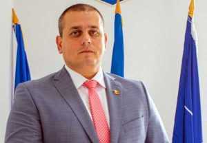 Final de mandat pentru subprefectul Bogdan Minciunescu: A fost o onoare să ocup timp de 3 ani și o lună o funcție de demnitate publică 1 Bogdan Minciunescu - Final de mandat pentru subprefectul Bogdan Minciunescu: A fost o onoare să ocup timp de 3 ani și o lună o funcție de demnitate publică