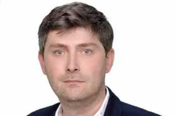 Adrian Frîntură