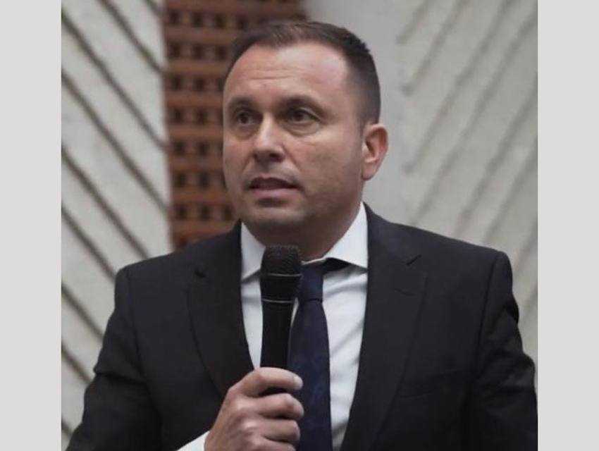 Sursă foto: Facebook Cătălin Țone