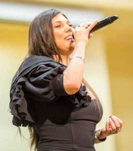 Paula Seling, invitată la Conferințele Filarmonicii Pitești 2 Paula Seling - Paula Seling, invitată la Conferințele Filarmonicii Pitești