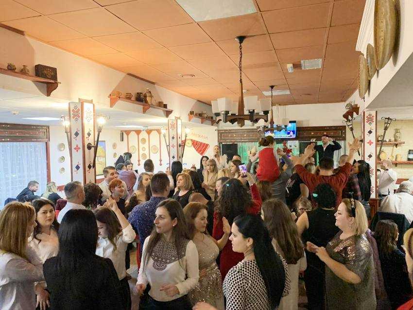 Casa Argeșeană – tărâmul gusturilor autentice 2 Casa Argeșeană