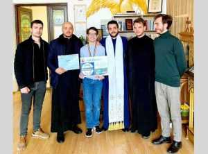 Biserica sprijină educația. Emanuel Mazăre, cel mai bun la Olimpiada Digitală de Matematică ”Brio Challenge” 1 Sursă foto: Facebook Arhiepiscopia Argeșului și Muscelului.