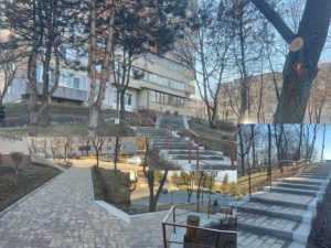 Important pentru piteștenii care stau în Găvana. Au fost reabilitate scările publice din zona bloc T5 27  Sursă foto: Primăria Municipiului Pitești.