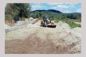 Încep lucrările pe pârâul Valea Caselor în localitatea Dragoslavele 6 ABAAV