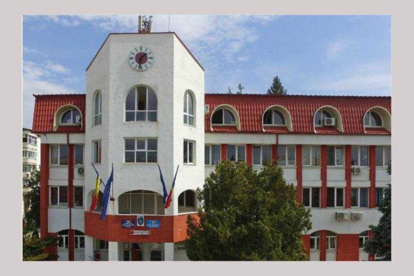 Primăria Curtea de Argeș