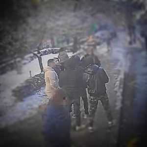 416c5938 b4ce 4cf2 bad5 b93a3c5b32de - (VIDEO) A fost găsit bărbatul care a trântit din autobuz o tânără în Piteşti