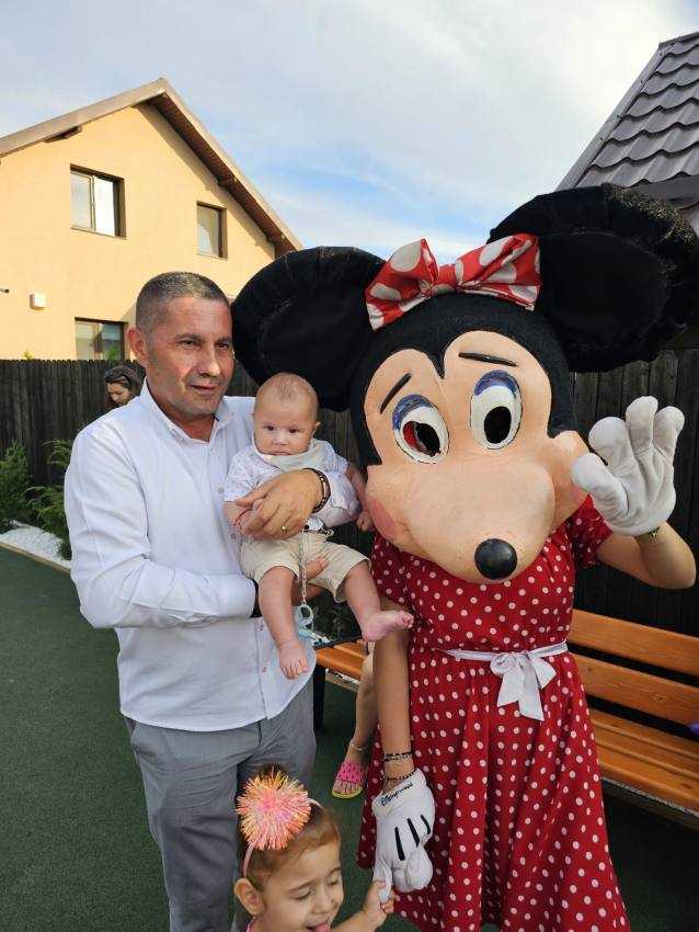 Noi zone de agrement pentru locuitorii din Bradu 1 loc joaca Bradu