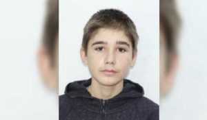 Un băiat de 17 ani a dispărut! Tatăl a anunțat Poliția! 7 adolescent de 17 ani dat disparut de tata in baia mare daca il vedeti sunati la 112 889897 - Un băiat de 17 ani a dispărut! Tatăl a anunțat Poliția!