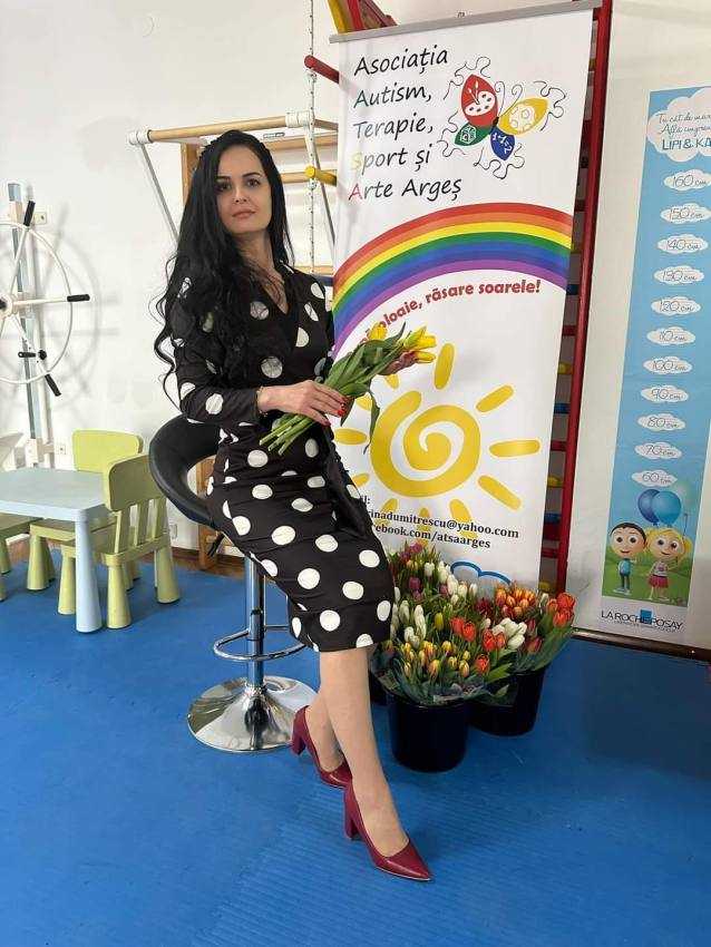 Ana Dumitrescu interior