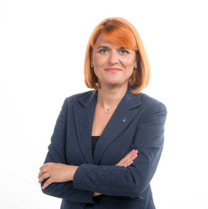 Cristina Ghineț, președinte OFL Argeș: Cea mai mare provocare a fost să conving femeile să se implice! 3 Cristina Ghineț-