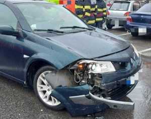 22bab31a 5926 46f6 a99e 0cc8072fdde7 - Accident între două autoturisme pe Calea Craiovei! O persoană a ajuns la spital