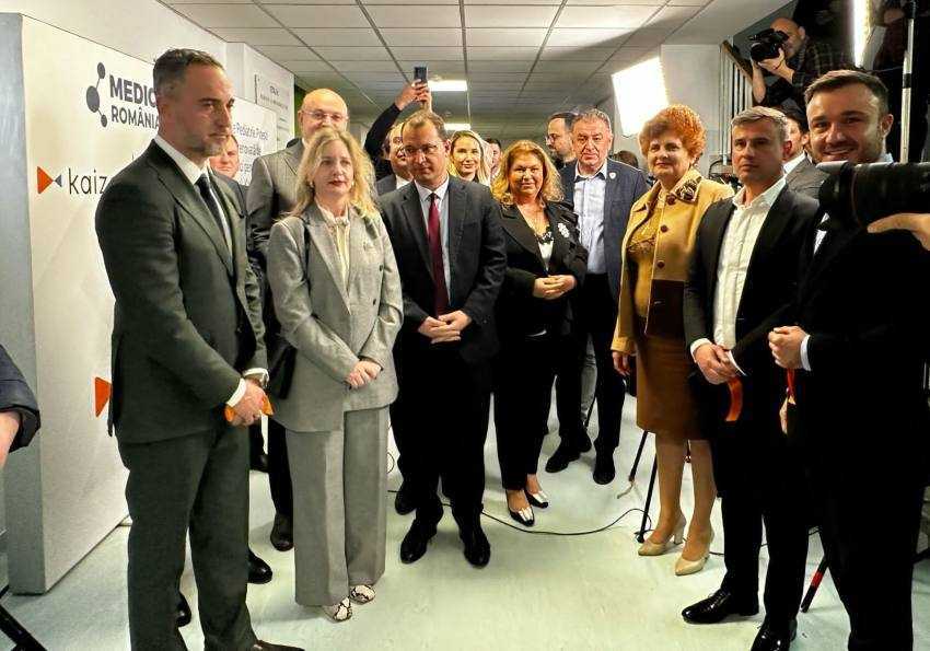 (Video) Minunea de la Etajul VI! Seamănă cu un spital privat la Pediatrie Pitești! 3 Gentea - (Video) Minunea de la Etajul VI! Seamănă cu un spital privat la Pediatrie Pitești!