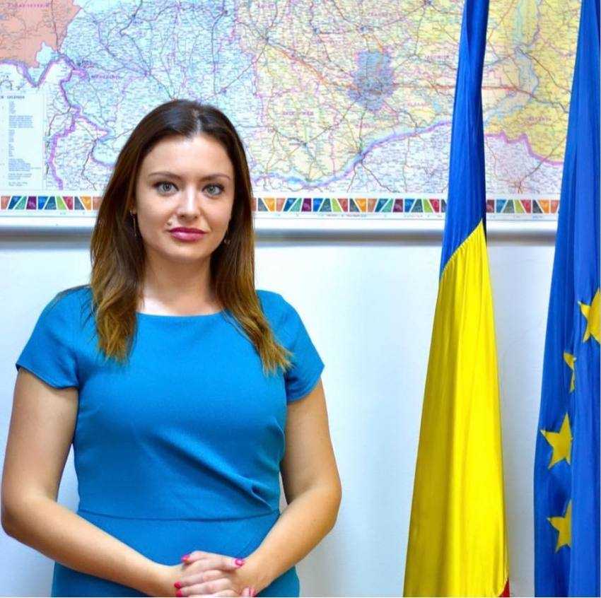 Diana Lupaș, manager OJFIR: Sunt foarte multe femei în funcții de conducere, puternice și pregătite! 1 diana 1 - Diana Lupaș, manager OJFIR: Sunt foarte multe femei în funcții de conducere, puternice și pregătite!