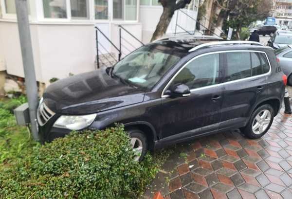 f44733d4-1d54-4ec2-a4cd-09432de5605a (1)