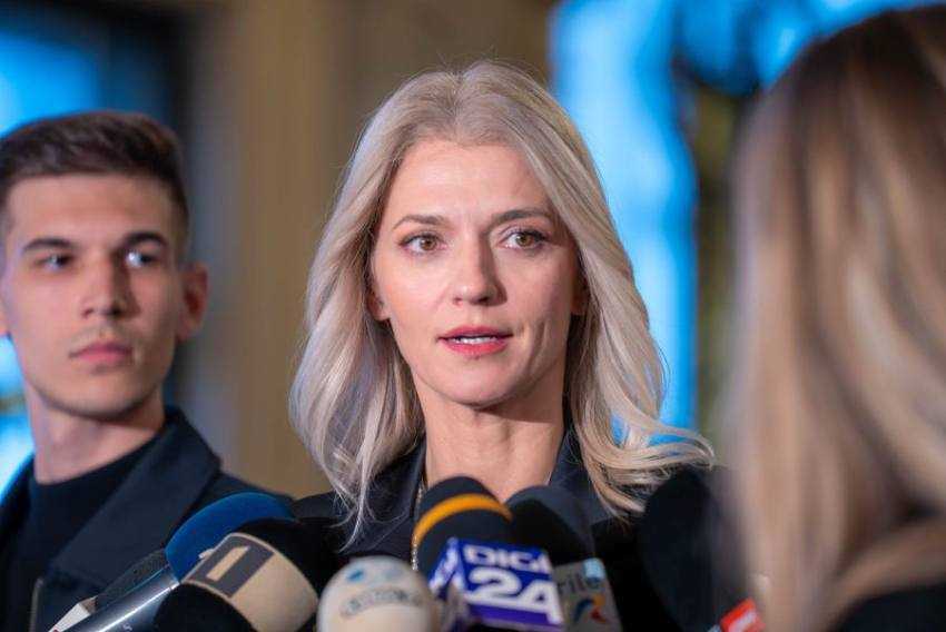 Sursă foto: Facebook Alina Gorghiu.