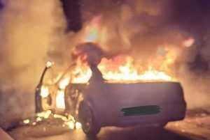 32507f91 10e1 4eda 92ed ec1fc6b10f72 - Incendiu pe A1! O mașină a luat foc în mers și a ars ca o torță