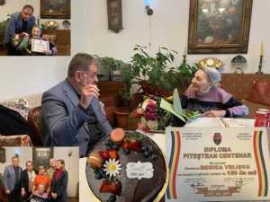 Doamnele au viață lungă! Piteșteanca Rodica Velișcu a împlinit 100 de ani! 1 Sursă foto: Primăria Municipiului Pitești.