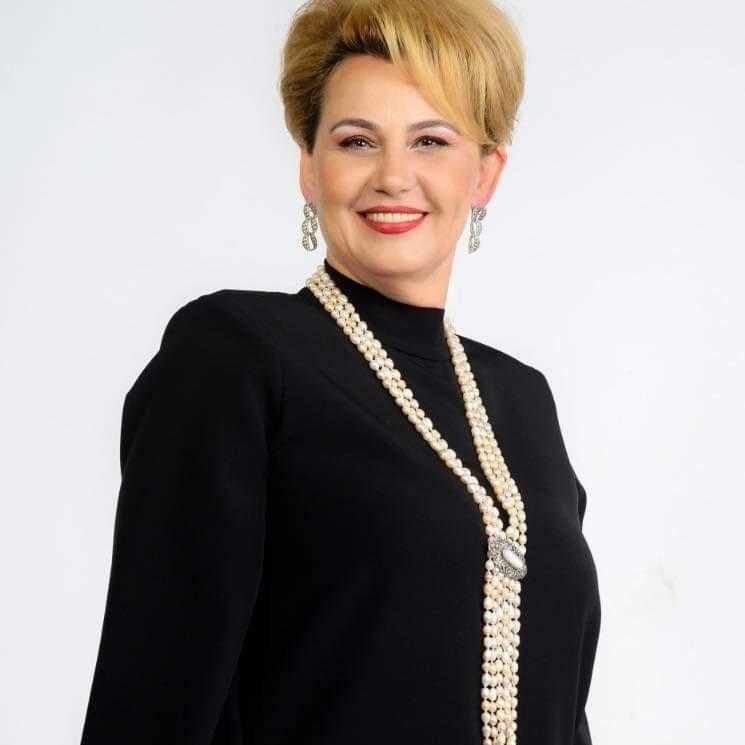 Olimpia Doru, antreprenor: Doar valorile morale, calitățile și caracterul individului pot face cu adevărat diferența! 4 Olimpia Doru profi - Olimpia Doru, antreprenor: Doar valorile morale, calitățile și caracterul individului pot face cu adevărat diferența!