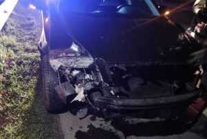 Mașină intrată în parapet pe A1, km 92! 17 accident e1711047037667 - Mașină intrată în parapet pe A1, km 92!