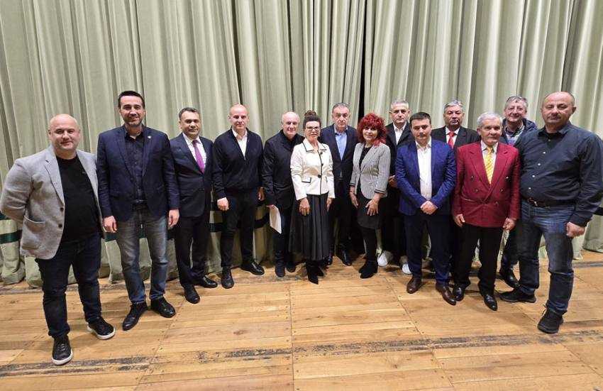 consilieri noi al PSD Pitesti Sursă foto: PSD Argeș.