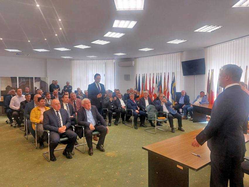 primari anghel Saligny 27 martie Sursă foto: mdlpa.ro.