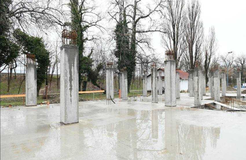 Pitești Complex sportiv Costache Negri .