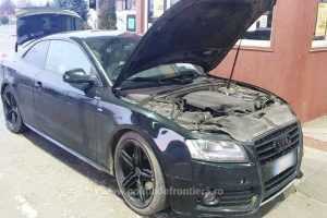 1711706090190 audinvaloaredepeste73000leifuratdinitaliaopritlastnca S4 - Un tânăr de 19 ani a rămas fără mașină după un control la frontieră. Ce descoperire au făcut polițiștii