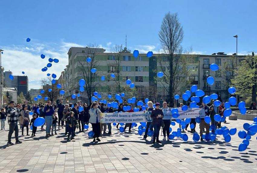 mars de solidaritate Sursă foto și video: anchetaonline.