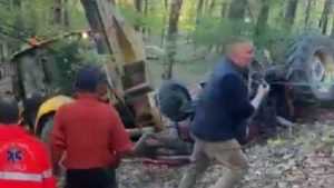 Accident mortal! Un tractor s-a răsturnat peste un tânăr de 21 de ani 22 tractor - Accident mortal! Un tractor s-a răsturnat peste un tânăr de 21 de ani