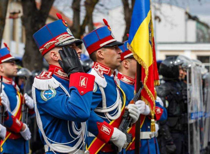 jandarmi Sursă foto: Facebook Adrian Miuțescu.