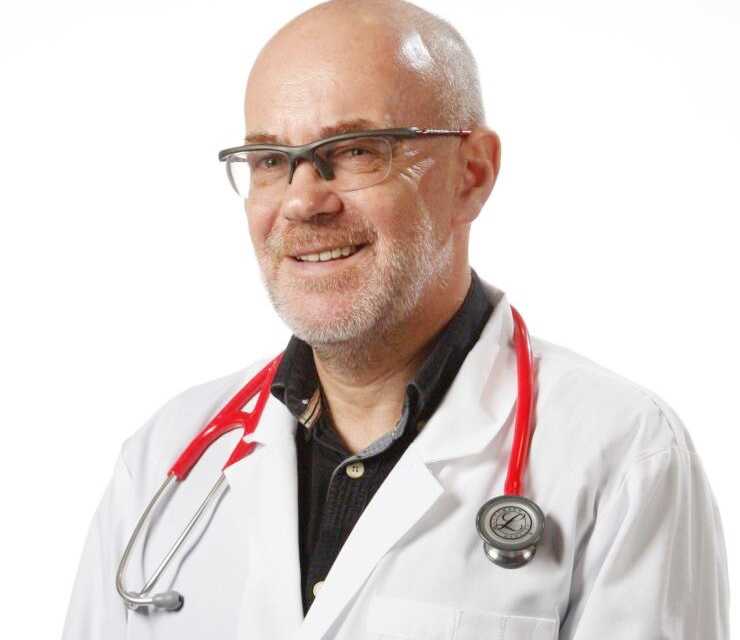 Dr-Adrian-Tase